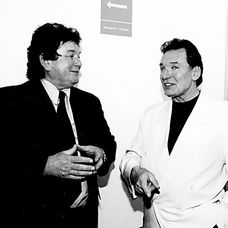 Karel Gott v plavkách