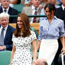 Kate Middleton (36) a Meghan Markle (36) na ženskom finále Wimbledonu.