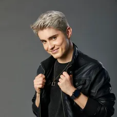 Timotej Májsky je aktuálne platinový blondiak.