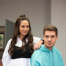 Seriálový Niko a jeho frajerka Rebeka