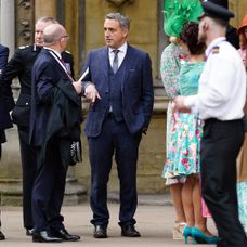 Príchod hostí na korunováciu