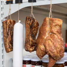 Ema sa ujala vlády na Farme, Adam opäť získal imunitu a prvá zabíjačka na statku