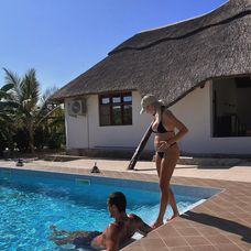 Laura a Martin z Love Islandu oznámili novinku o bábätku počas dovolenky na Zanzibare.