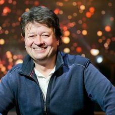 Cuky Luky film, Karel Janák