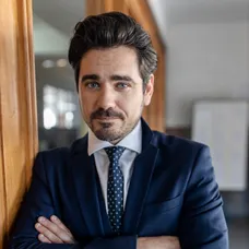 Vojta Kotek v seriáli Pán profesor