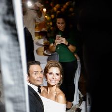 Maria Menounos sa vydala