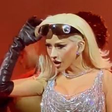 Schudnutá Christina Aguilera