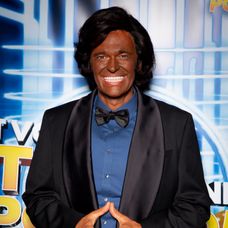 Martin Nikodým ako James Brown