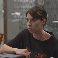 Simča si je istá, že sa to vysvetlí.