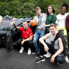 Luky a Dorka s partiou z Pána profesora