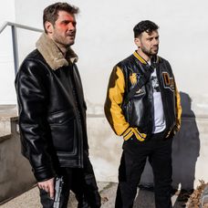 Milo Kráľ a Robo Jakab si zahrali mafiánov.