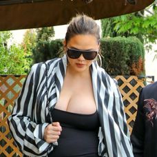 Chrissy Teigen 