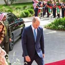 Princ William a princezná Kate na svadbe jordánskeho princa