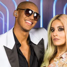 Matúš Kolárovský a Barbora Bezáková ako Pitbull a Kesha.