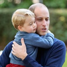 Princ George a princezná Charlotte