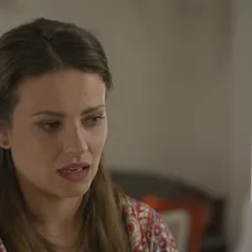 Martin Adam Bardy) a Naďa (Maca Zábranská) sa rozišli