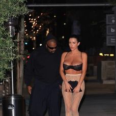 Bianca Censori v nevhodnom oblečení