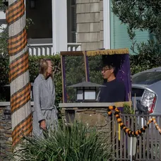 Eric McCormack a Janet Holden sa rozvádzajú