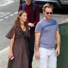 Iris Law a Jude Law, 2019