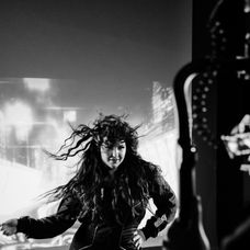 Celeste Buckingham je späť