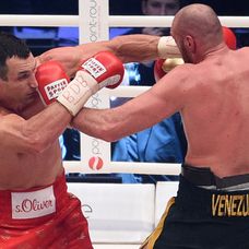 Zo súboja o šampióna ťažkej váhy Tyson Fury vs. Vladimir Kličko.