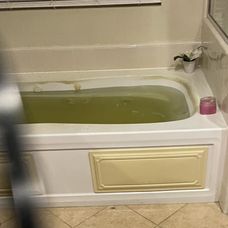 Zábery z miesta, kde prišiel o život Aaron Carter - len pre silné povahy