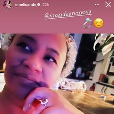 Emeli Sandé a jej snubný prsteň