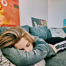 Natáča videá