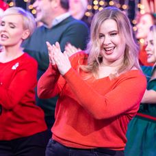 Moderátori a štáb Telerána pripravili vianočnú pesničku