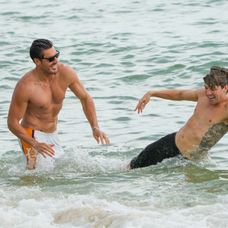 Chris Appleton a Lukas Gage sa rozvádzajú