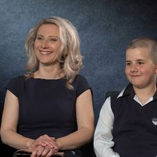 Milanova manželka Mirka a syn Jakub