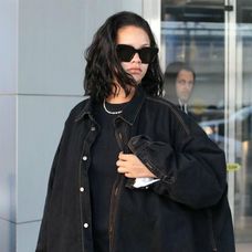 Rihanna na letisku JFK v New Yorku