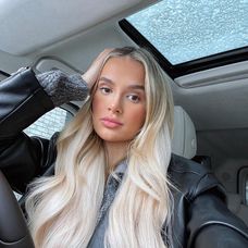 Najkrajšie zábery Molly-Mae a Tommyho Furyho