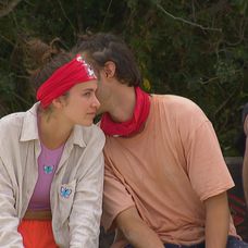 Už od príchodu sú na ostrove často spolu.