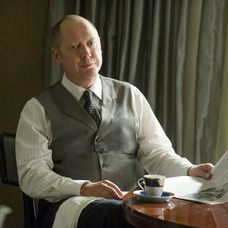 Herec James Spader v seriáli Čierny zoznam ako Raymond 