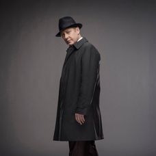 Seriál Čierny zoznam v hlavnej úlohe s Jamesom Spaderom vysiela stanica Dajto.