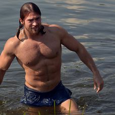 Farm12_henriknahota_fin_markiza_sk_bez_loga.mp4