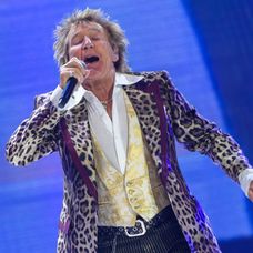 Rod Stewart dvíhal v Bratislave divákov zo sedadiel