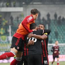 Do neba a do pekla: Spartak Trnava