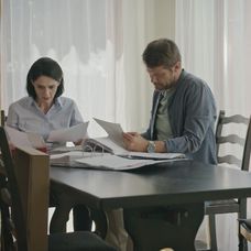 Eva sa dostala k Jakubovmu účtovníctvu.