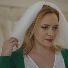 Beáta s Naďou a Kvetkou vyberá svadobné šaty