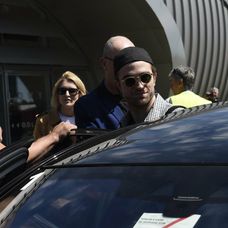 Robert Pattinson po prílete do Karlových Varov