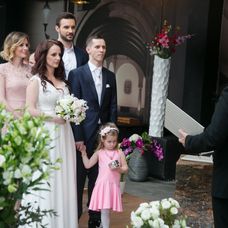 Miška a Michal pred oltárom