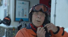 Lyžuje od detstva a čoskoro oslávi sto rokov. Boli sme s najstarším lyžiarom na svahu