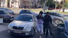 Na súd prišiel v papučiach. Za volant si sadol s tromi promile a zdemoloval zaparkované autá v Bratislave