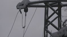 Ľudia na strednom Slovensku odstavení od elektriny strávili Vianoce ako kedysi, pri sviečkach. Bol to autentické, hovoria