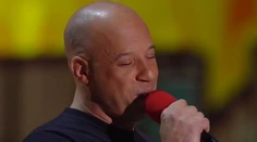 Vin Diesel zaspieval pre Paula Walkera na MTV Movie Awards
