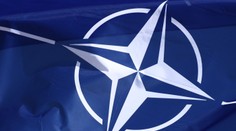 Členské štáty NATO sa dohodli, že Ukrajine poskytnú v budúcom roku vojenskú pomoc za 40 miliárd