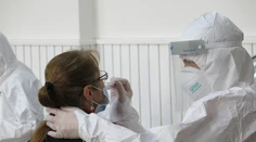 Nezaočkovaní sa už od soboty nemusia testovať pred nástupom do práce
