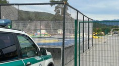 Vo Valčianskej doline odfúkol vietor skákací hrad aj s deťmi, štyri z nich skončili v nemocnici